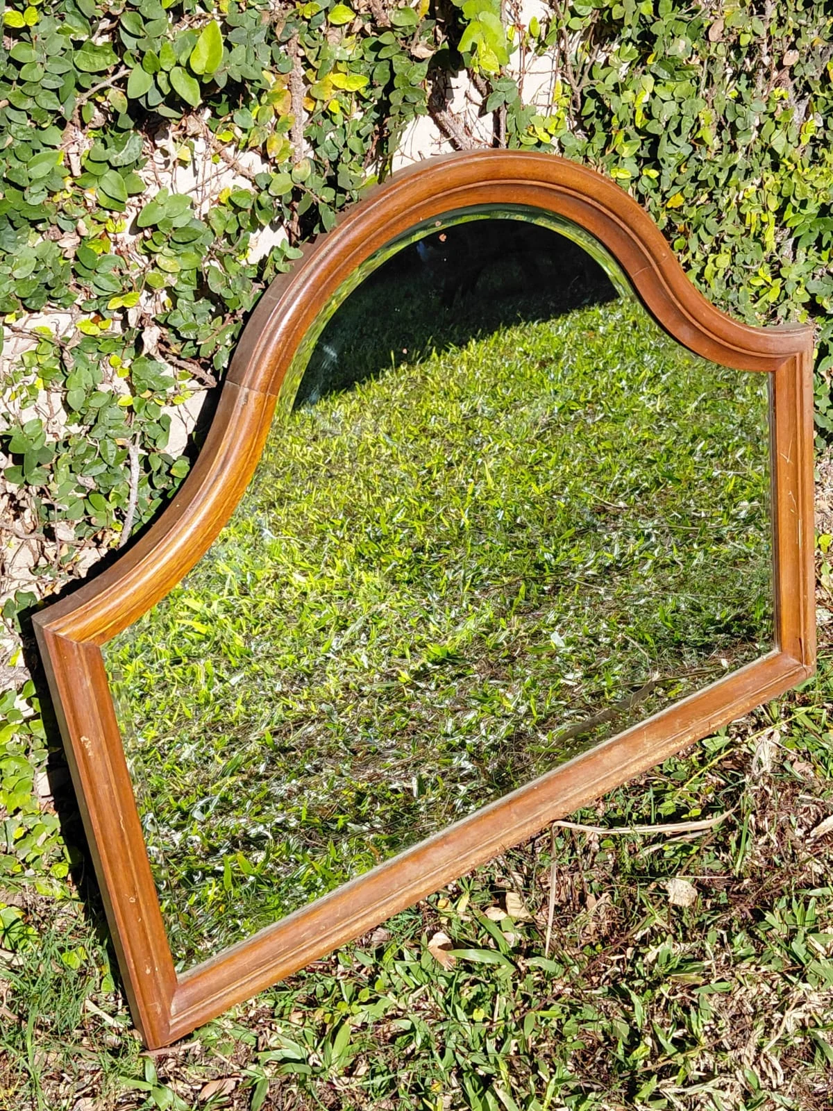 Espejo antiguo de madera — foto 4