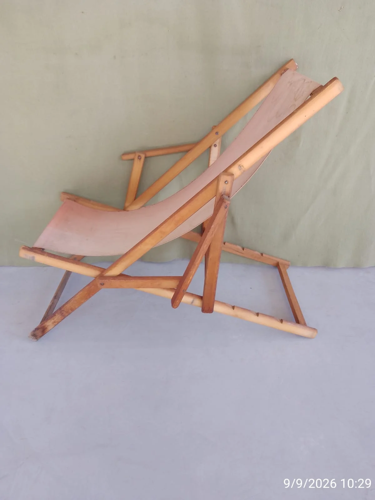 Reposera plegable de madera y tela naranja — foto 5
