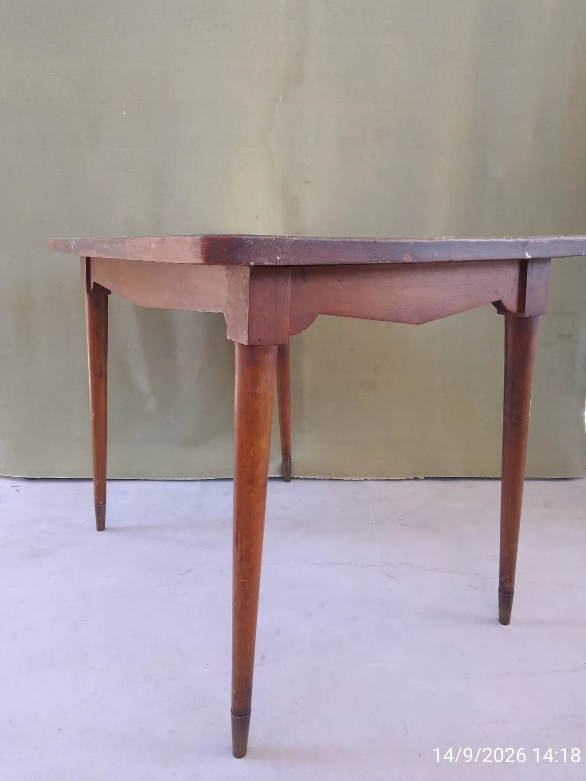 Mesa madera maciza con tapa enchapada — foto 3